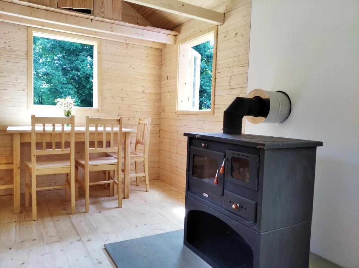 Celorocni Glamping V Pohodlnem Domecku Villa Výprachtice Exterior foto