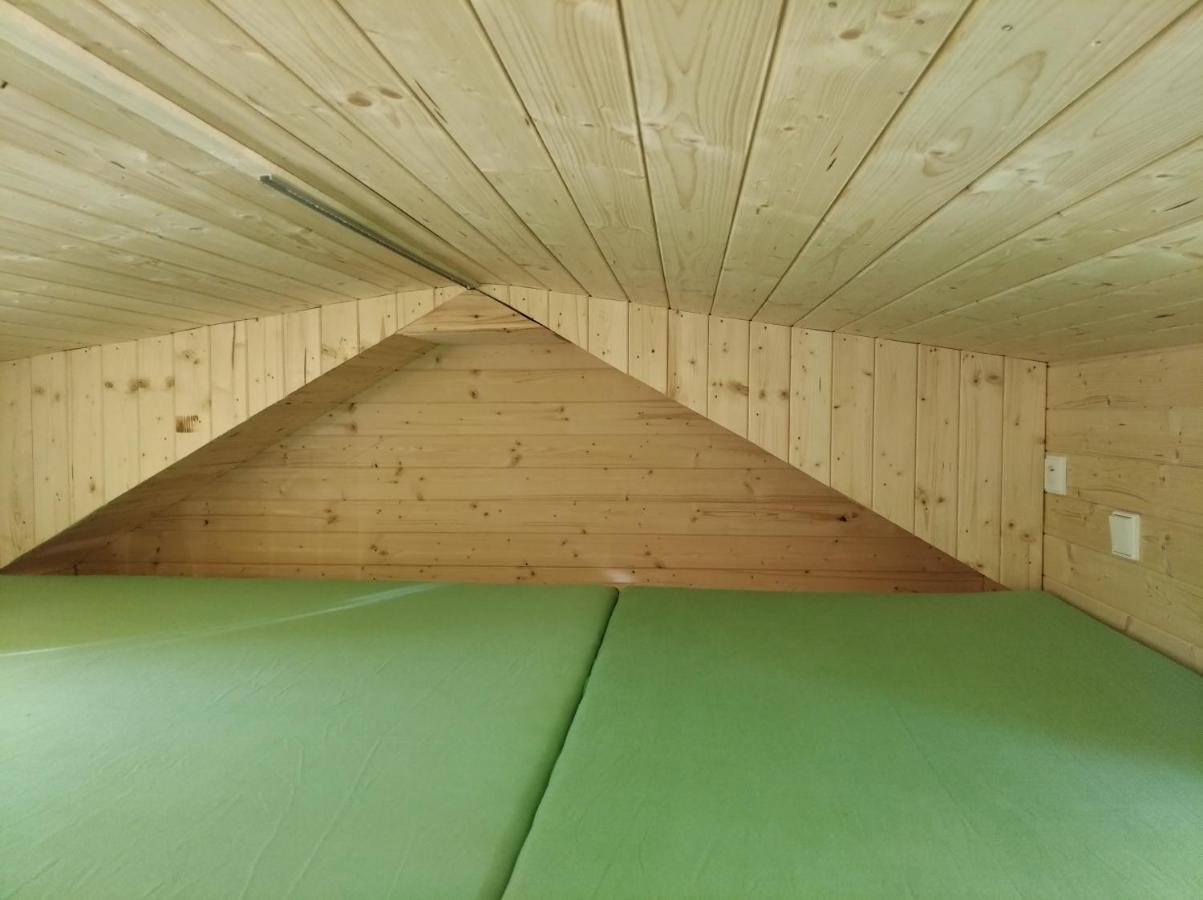 Celorocni Glamping V Pohodlnem Domecku Villa Výprachtice Exterior foto
